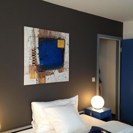 Au Boeuf Rouge Hotel Crassier Buitenkant foto