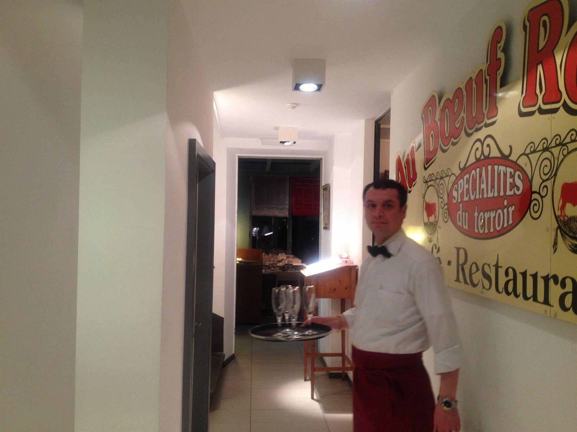 Au Boeuf Rouge Hotel Crassier Buitenkant foto